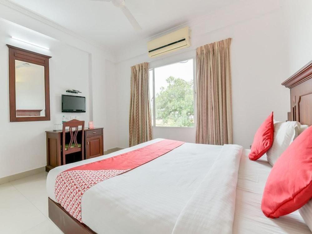 Centre Point Hotel Kochi Eksteriør billede